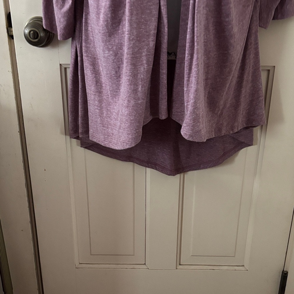 LuLaRoe Purple/rose Cardigan. high low length . 3/4 sleeves - Picture 3 of 9